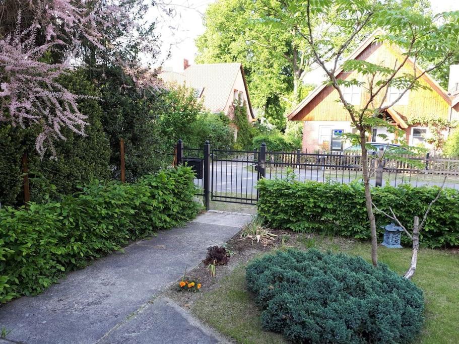 Auftanken Im Gruenen _ Just4You_B.Berlin ノイエンハーゲン エクステリア 写真